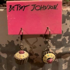 Betsey Johnson cupcake earrings